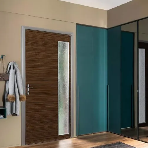 Armadio per ingresso con ante battenti in laccato opaco color pavone e specchio NC307 di Moretti Compact