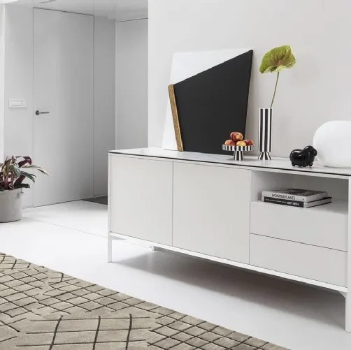 Comò York in laccato Bianco opaco con top in ceramica di Calligaris