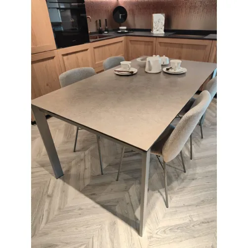 Tavolo mod EMINECE